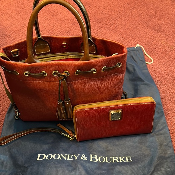 Dooney & Bourke Bags Purple Dooney Bourke Purse Wallet Poshmark
